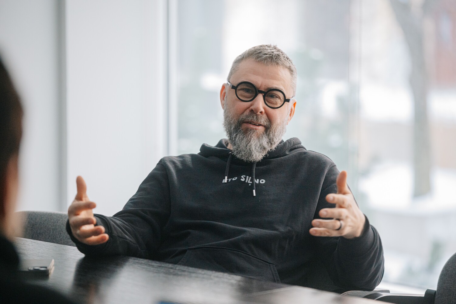 Viesturs Kairišs: «Es ceru, ka pašcenzūra neiznīcinās mākslu.» Foto – Aivars Ivbulis