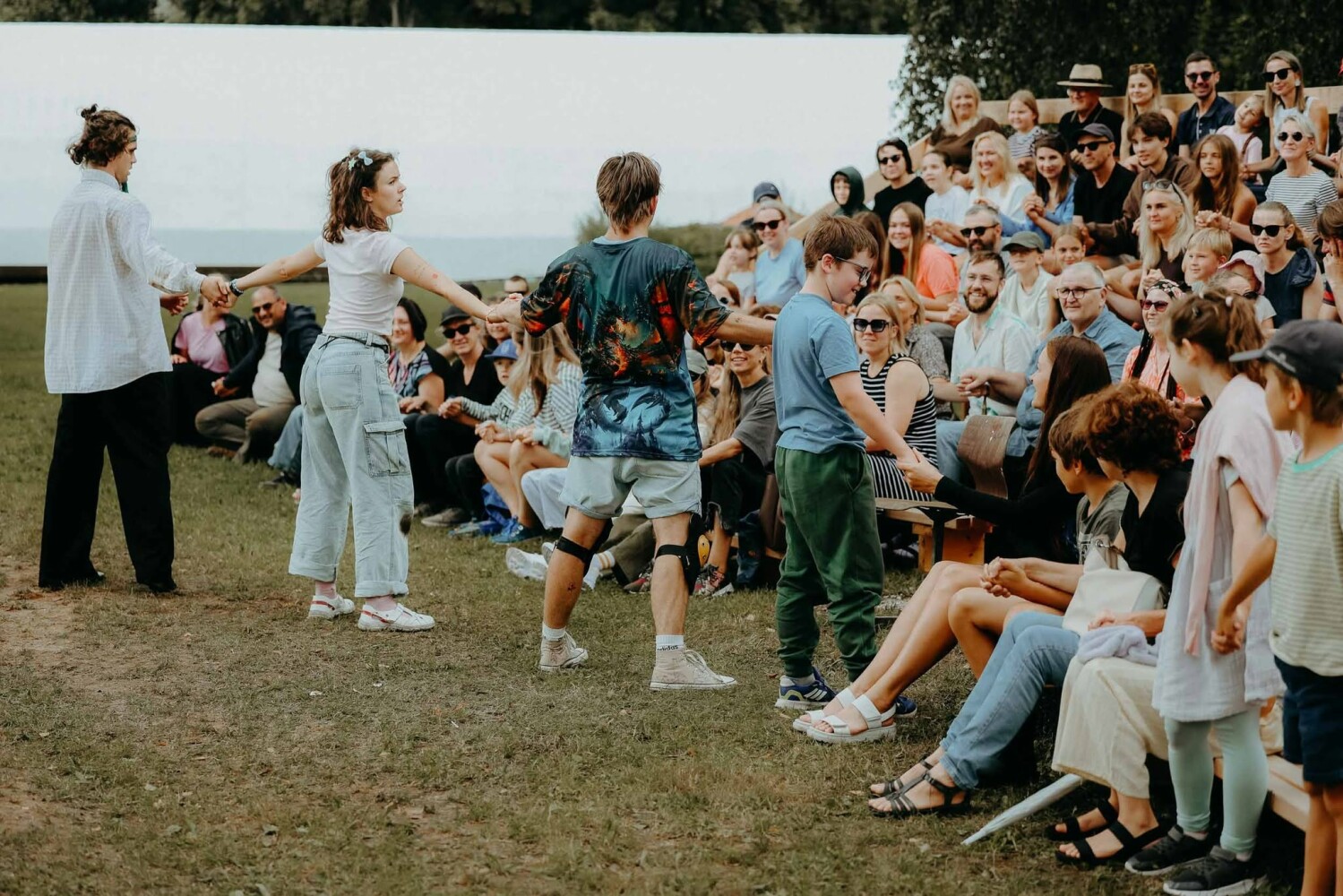 Skats no izrādes «Pīķa dāma, parādies!». Foto – Lita Millere