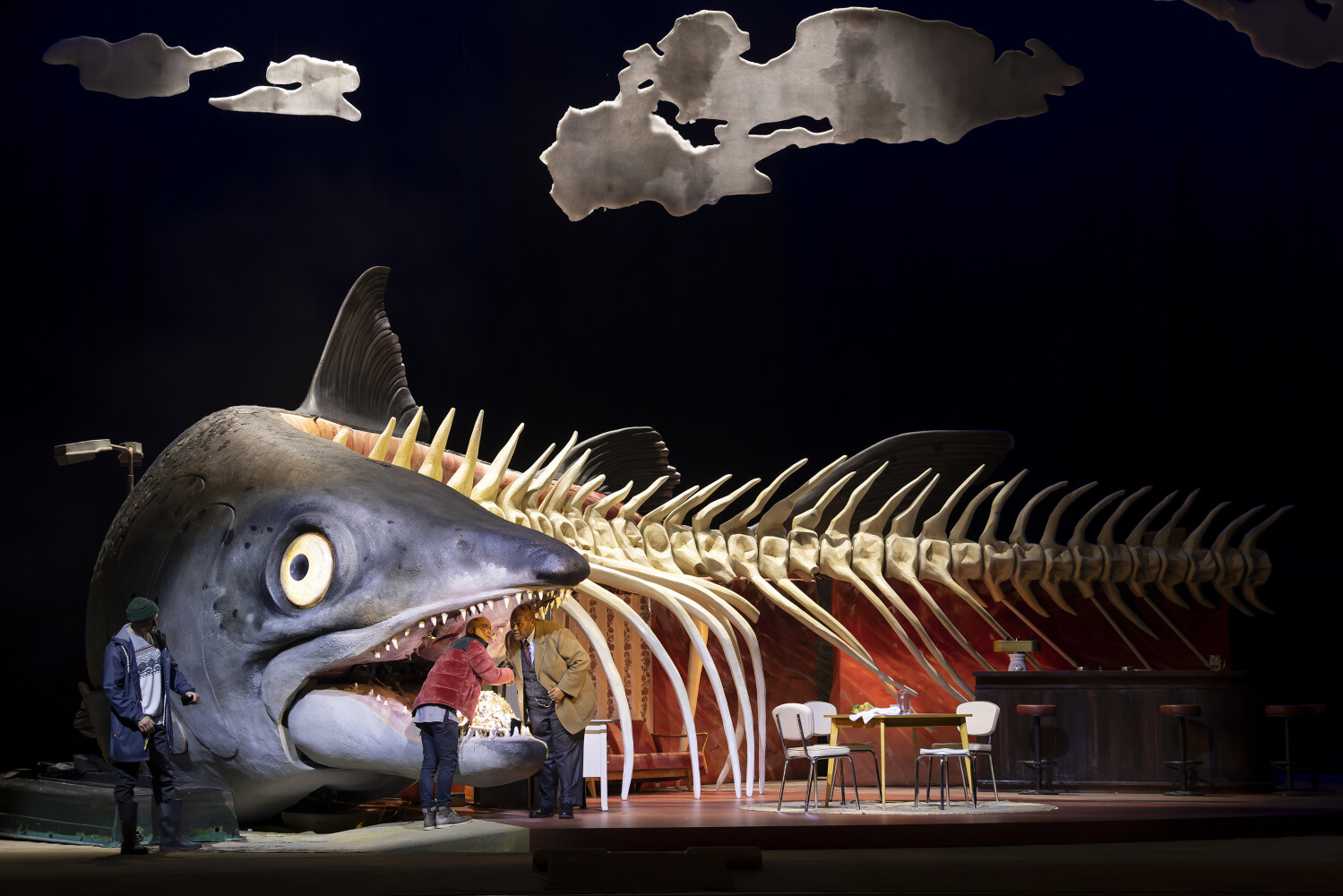 Pētera Etveša opera «Bezmiegs» (2021) Valsts operā Unter den Linden Berlīnē. Foto – Gianmarco Bresadola