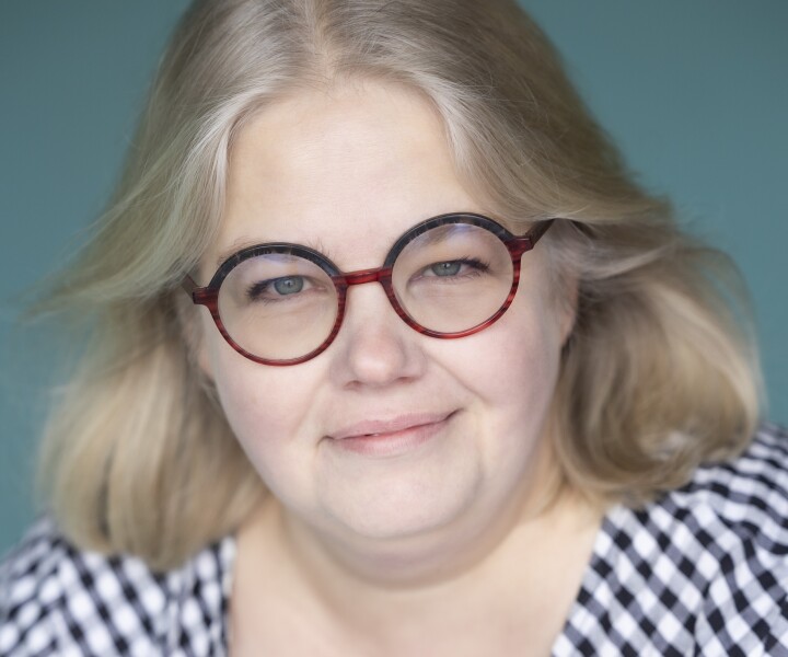 Līga Ulberte: «Tas jau vispār aktiera profesijai raksturīgi, ne tikai studentiem, ka interesantākie ir tie, kas spēj mainīties.» Foto – Jānis Deinats